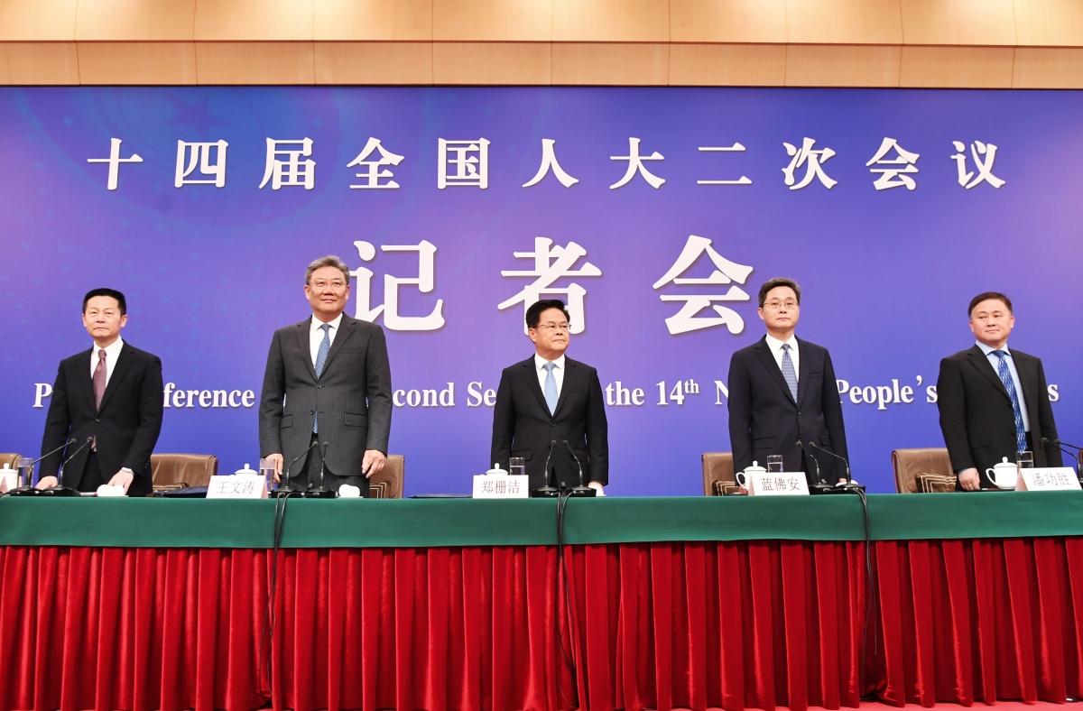 债市早参2月18日 | 民营企业座谈会召开意义重大，提振了市场信心；银行“缺负债”依旧，本周资金需求或达4万亿