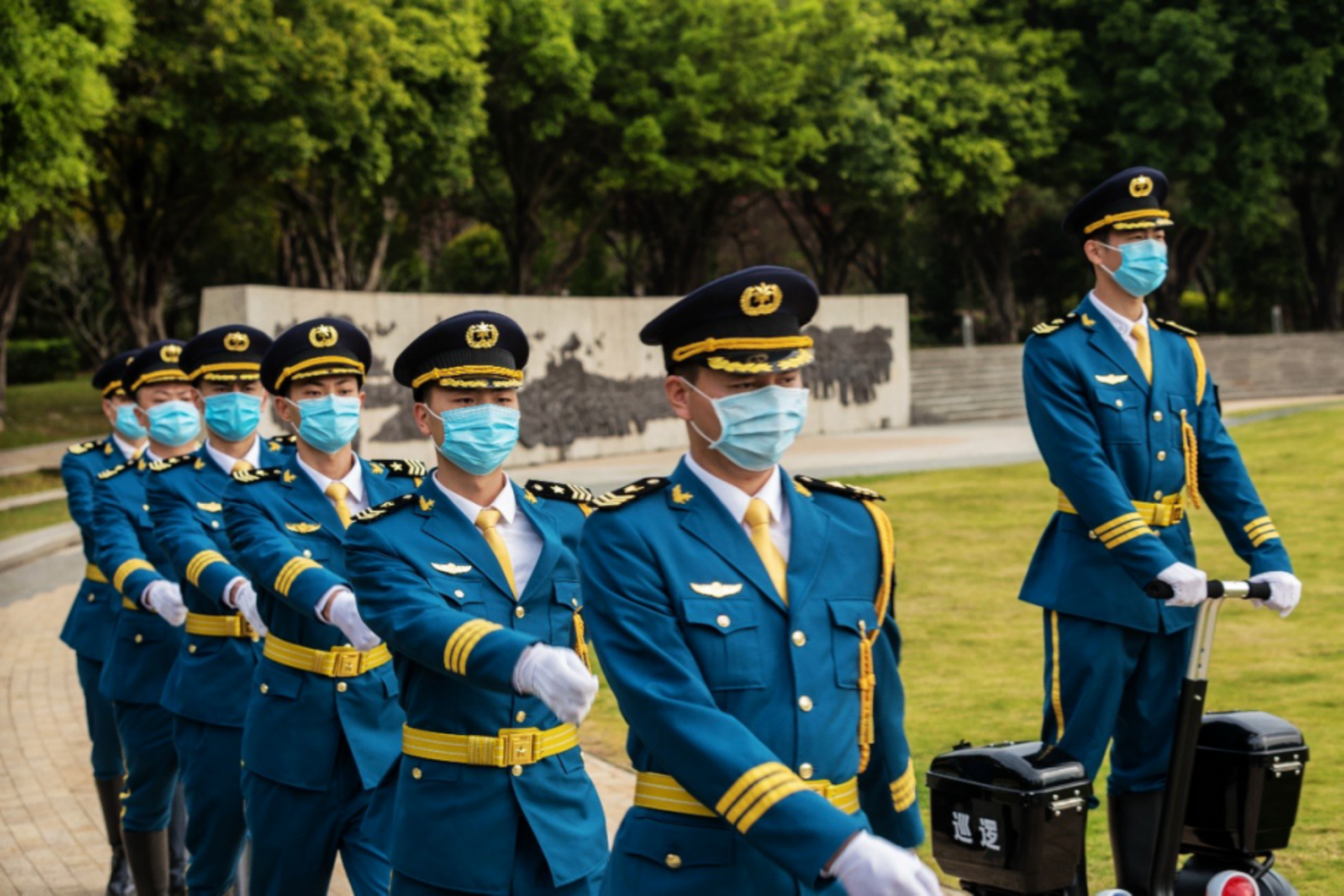 央行党委委员、副行长陆磊：提高债券市场市场化定价能力和市场韧性