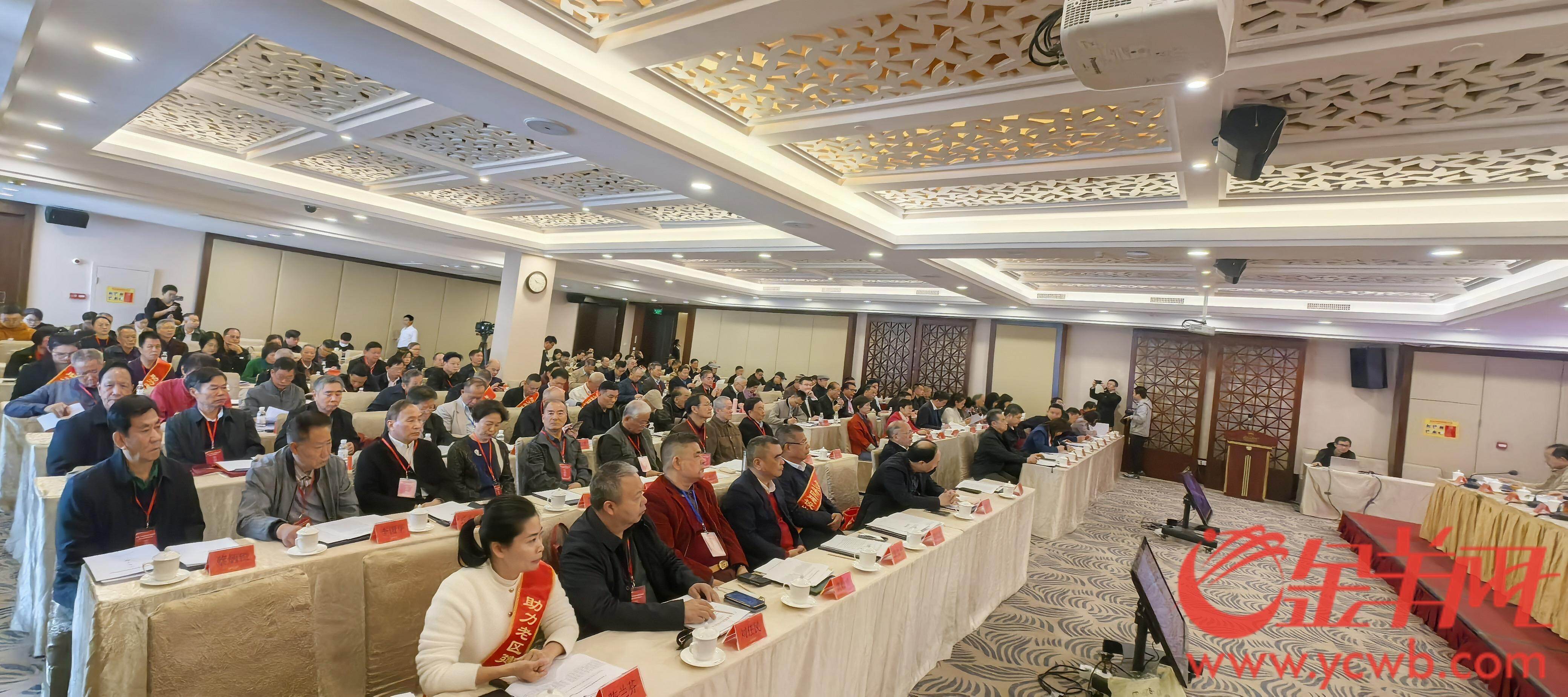 广东证监局等组织召开促进民营企业债券融资专题座谈会