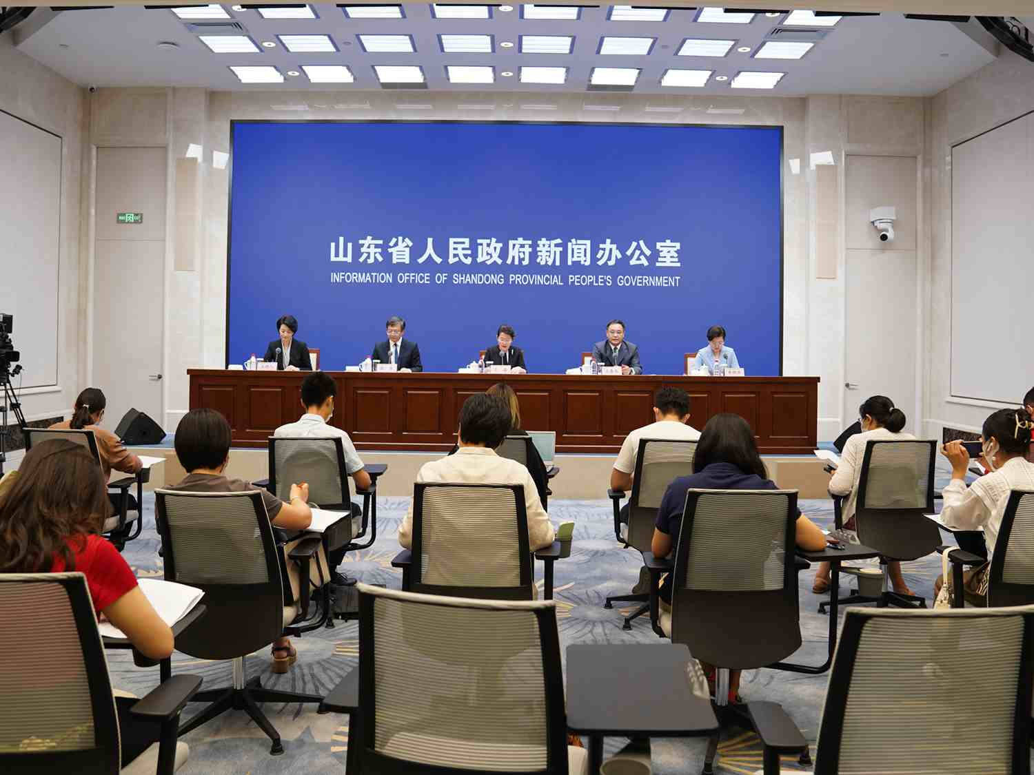 MOX债券发行上市总规模累计约9888.49亿澳门元